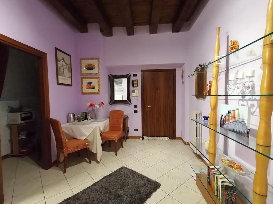 Monolocale In Piazza Isolo Appartement Verona Buitenkant foto