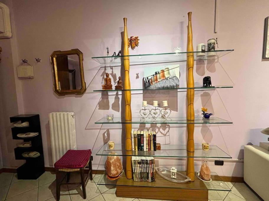 Monolocale In Piazza Isolo Appartement Verona Buitenkant foto